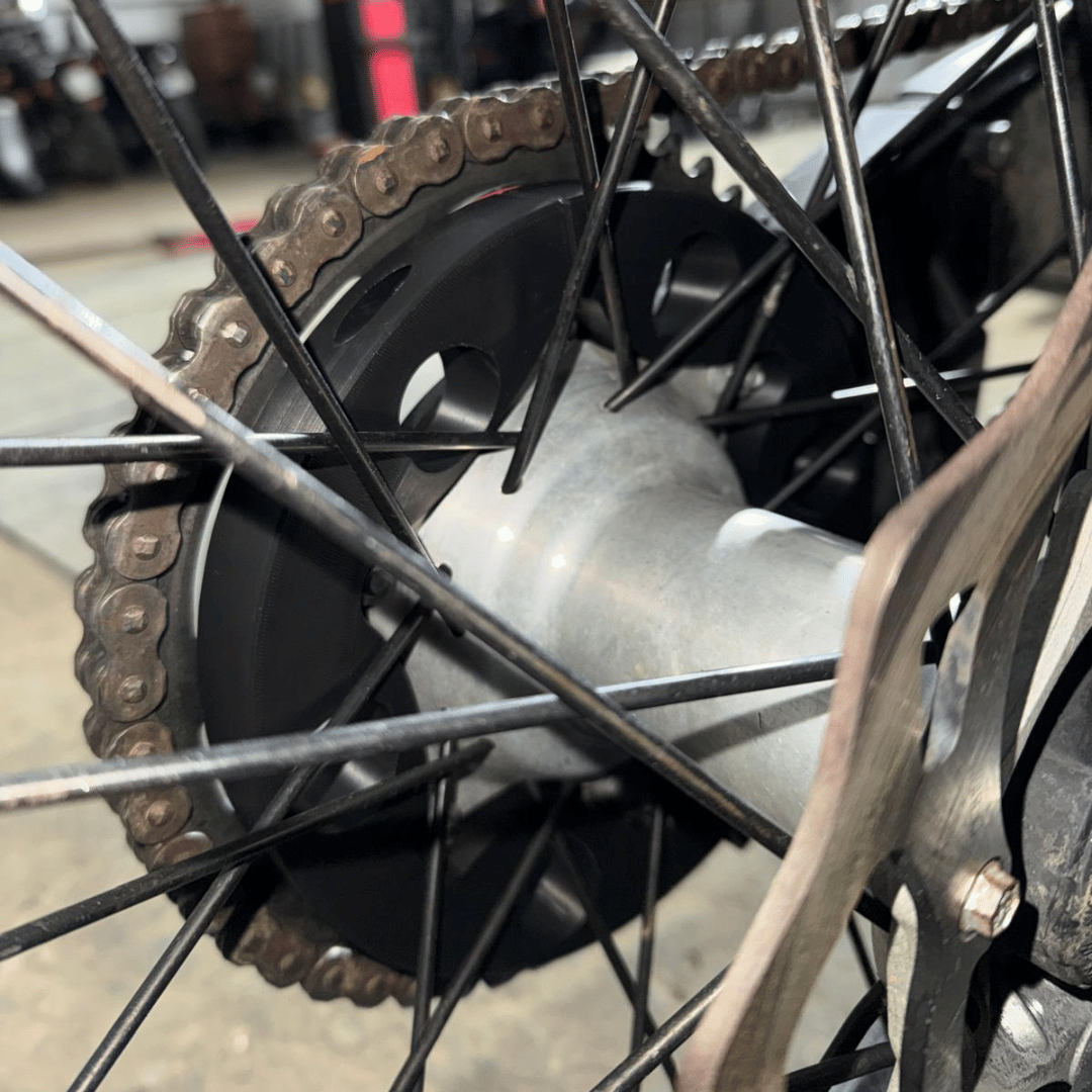 Protecție Anti-Sărit Lanț/ Chain Tangle Eliminator